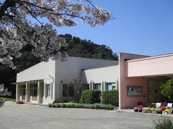 阪南市舞３丁目の中古一戸建て(阪南市立まい幼稚園)