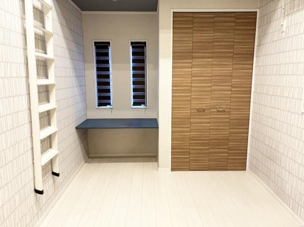 岸和田市加守町4丁目の中古一戸建て(洋室)