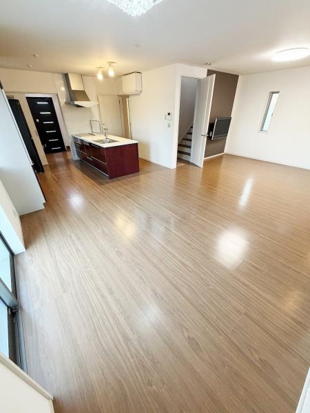 泉佐野市泉ケ丘３丁目の中古一戸建て