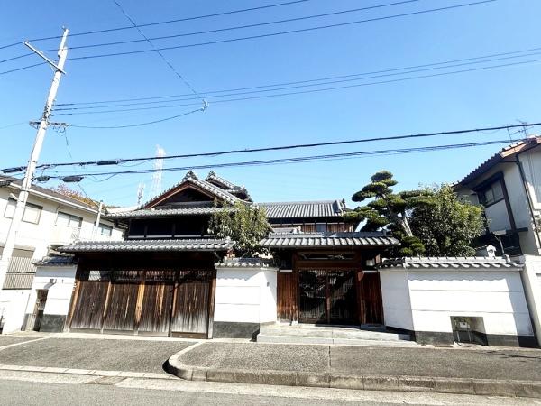和泉市光明台2丁目　中古戸建