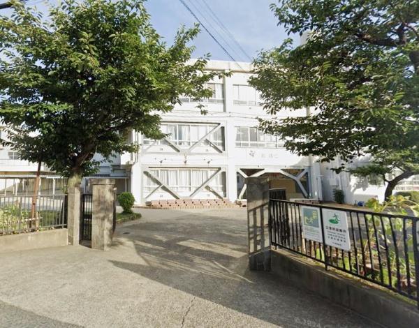 岸和田市松風町の中古一戸建て(岸和田市立春木中学校)