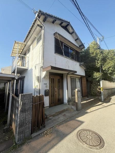 岸和田市加守町２丁目　中古戸建