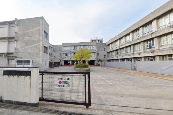 岸和田市下池田町１丁目の中古一戸建て(岸和田市立八木北小学校)
