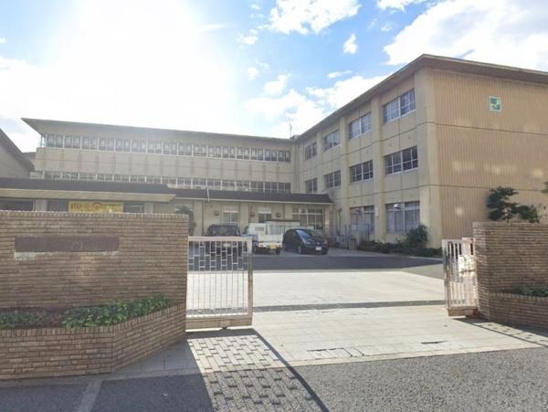 岸和田市下野町１丁目の中古一戸建て(岸和田市立野村中学校)