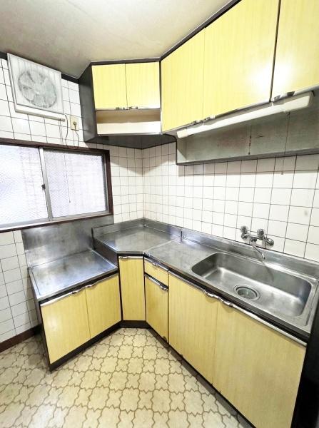 泉大津市東助松町2丁目　中古戸建