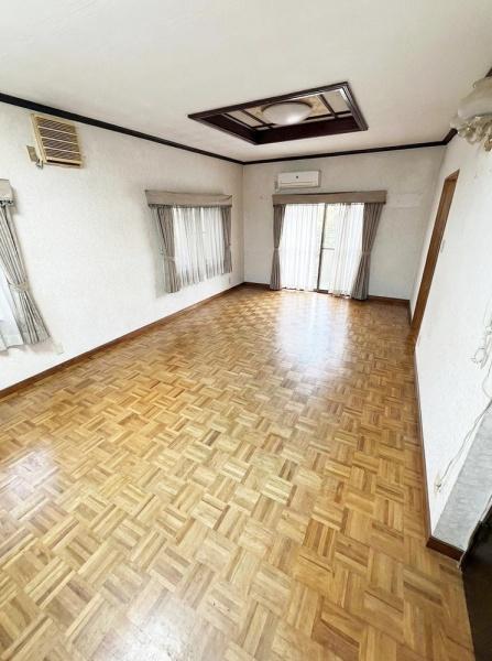 岸和田市南町の中古一戸建て