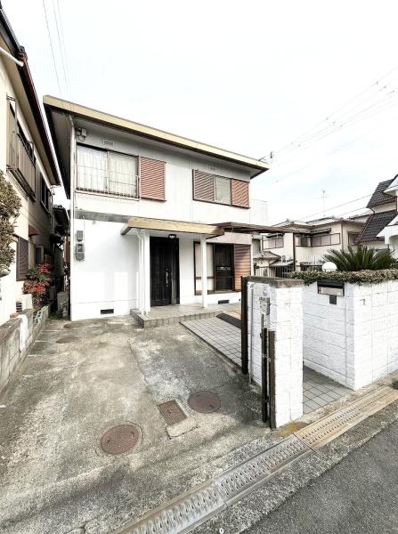 岸和田市三田町　中古戸建