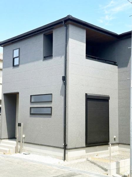 泉佐野市鶴原8期1号棟　新築戸建