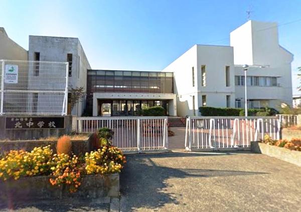 岸和田市吉井町３丁目の中古一戸建て(岸和田市立北中学校)