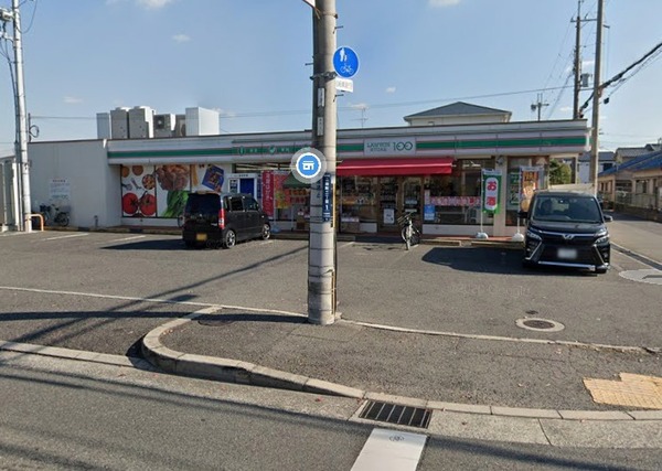 泉大津市二田町３丁目の中古一戸建て(ローソンストア100泉大津二田町店)