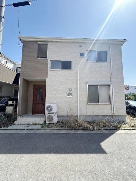 岸和田市三田町　中古戸建