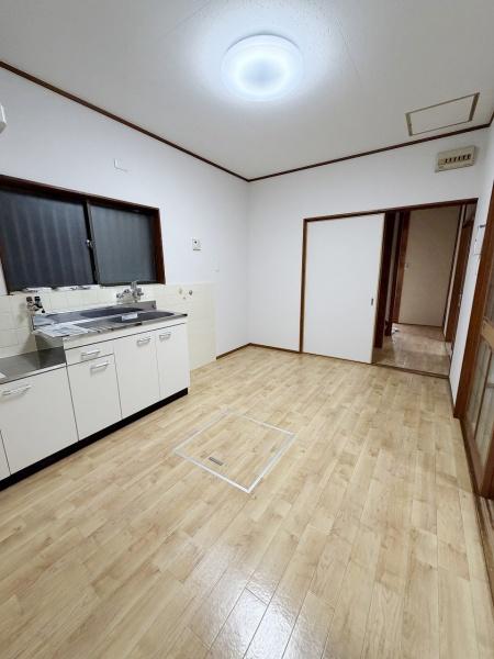 貝塚市王子町　中古戸建