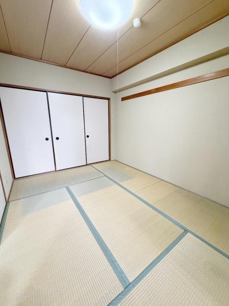 ビバリーヒルズ鶴山台