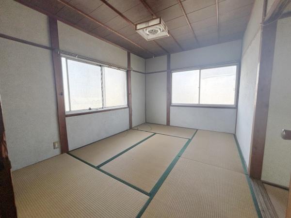 泉佐野市下瓦屋１丁目の中古一戸建て