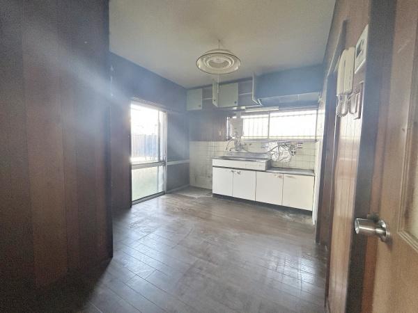 泉佐野市下瓦屋１丁目の中古一戸建て
