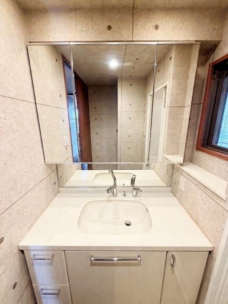 コージースクエア岸城町　中古マンション