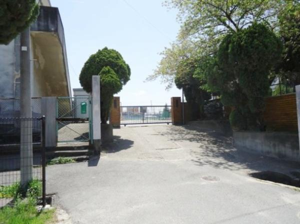 泉佐野市下瓦屋の中古一戸建て(泉佐野市立長坂小学校)