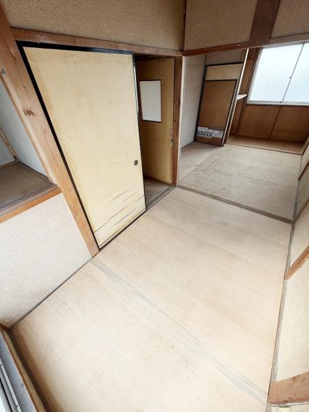 岸和田市吉井町1丁目　中古テラスハウス