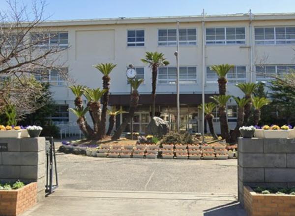 貝塚市鳥羽の中古一戸建て(貝塚市立第一中学校)