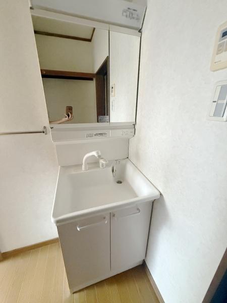 泉佐野市下瓦屋５丁目の中古一戸建て