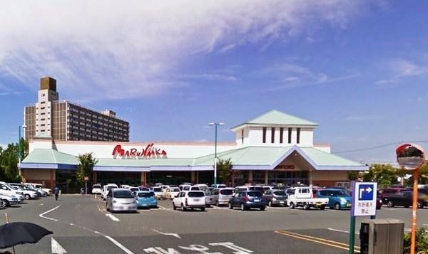ユニハイム泉佐野駅前通り(山陽マルナカ泉佐野店)