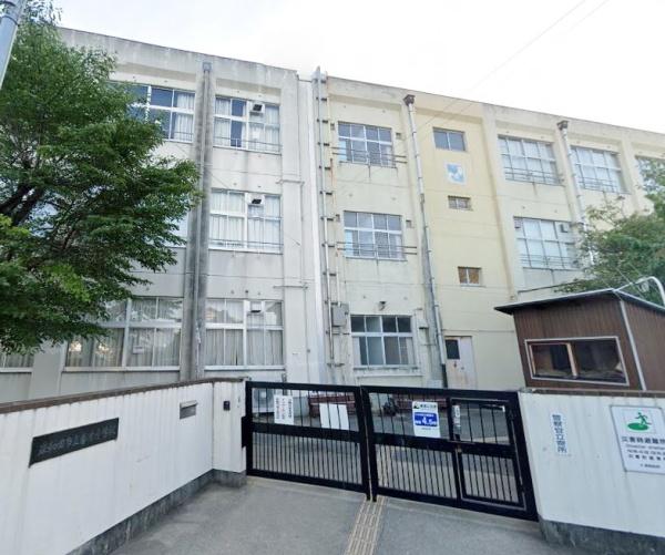 岸和田市春木本町の中古一戸建て(岸和田市立春木小学校)