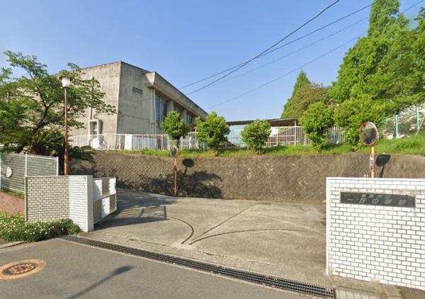 泉南市兎田の中古一戸建て(泉南市立一丘中学校)