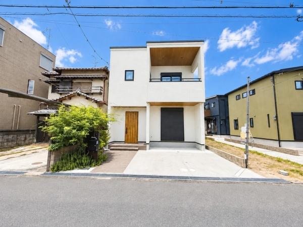 岸和田市上野町西の中古一戸建て