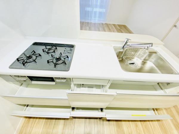 シャンボール荒町