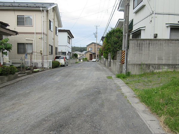 八戸市大字田面木字外久保の土地