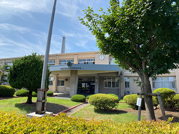 八戸市江陽1丁目の土地(八戸工業高等学校)