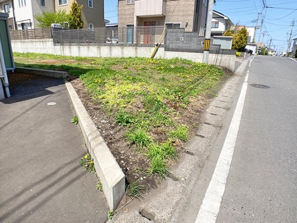 八戸市大字新井田字妻ノ神の土地