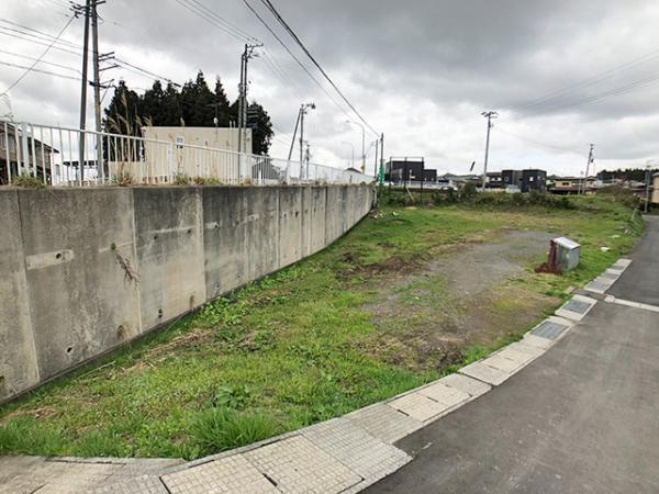 八戸市大字河原木字二階堀の土地