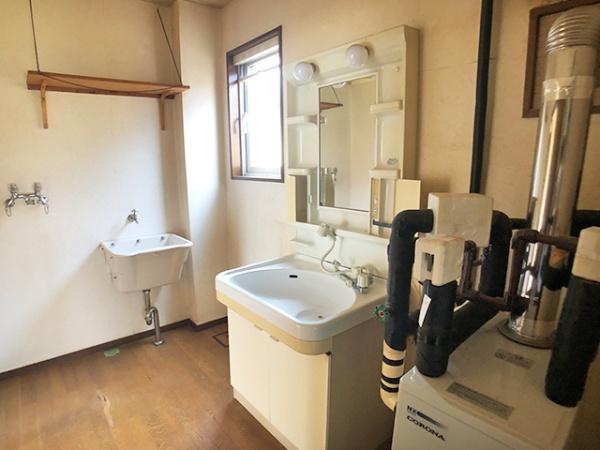 八戸市大字新井田字寺沢の中古一戸建て
