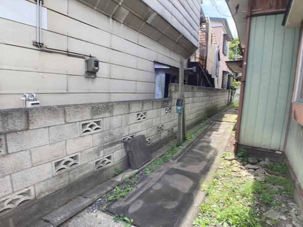 八戸市大字白銀町字大沢片平の土地