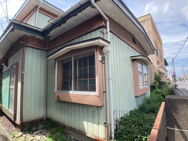八戸市大字白銀町字大沢片平の土地