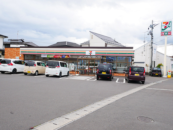 八戸市長苗代2丁目の土地(セブンイレブン八戸長苗代2丁目店)