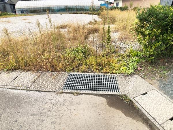 三戸郡南部町大字苫米地字後小路の土地