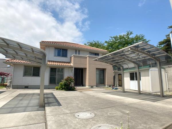八戸市新井田松山中野場　中古住宅2棟＋車庫　6249（S）