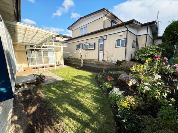 八戸市是川５丁目の中古一戸建て