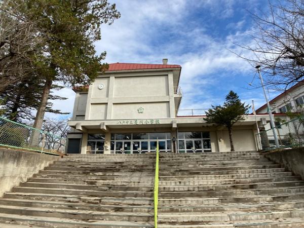 八戸市是川２丁目の土地(八戸市立是川小学校)