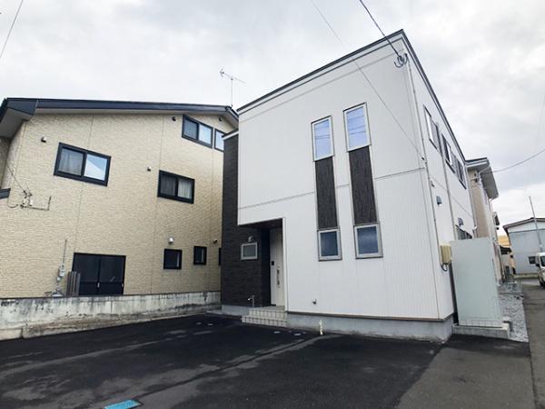 八戸市小中野三丁目　中古住宅　6266（S）