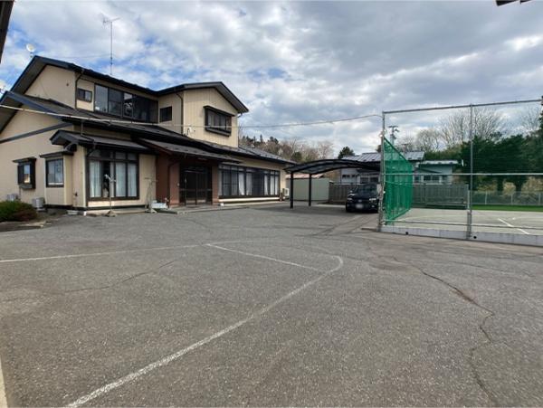 八戸市大字新井田字重地の土地