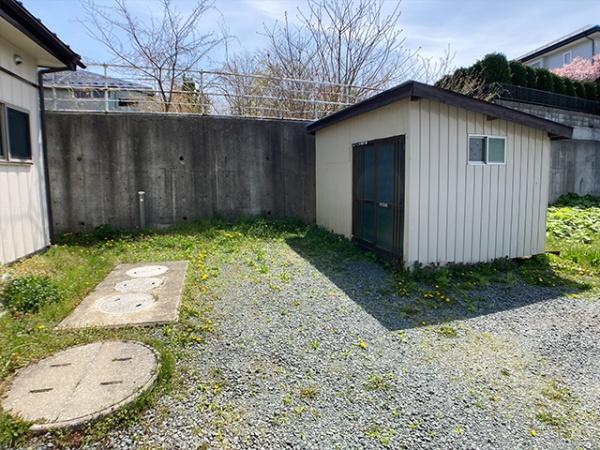 八戸市大字新井田字松山の土地