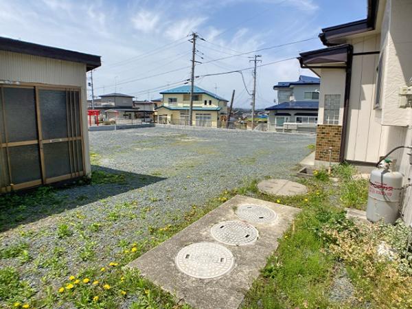 八戸市大字新井田字松山の土地