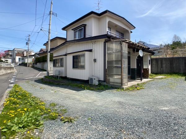 八戸市大字新井田字松山の土地