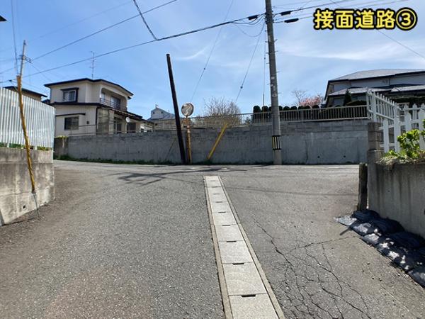 八戸市大字新井田字松山の土地