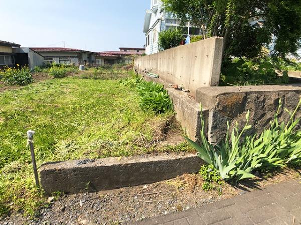 八戸市大字新井田字西平の土地