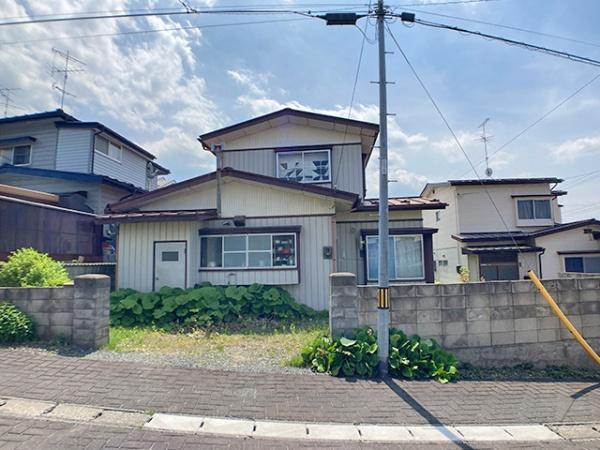 八戸市大字新井田字西平の土地