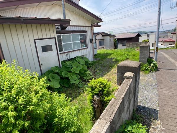 八戸市大字新井田字西平の土地